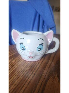 Disney Store Aristocats Marie Ceramic Mug Cute Cat Shape Pink & White 3D Ears 12